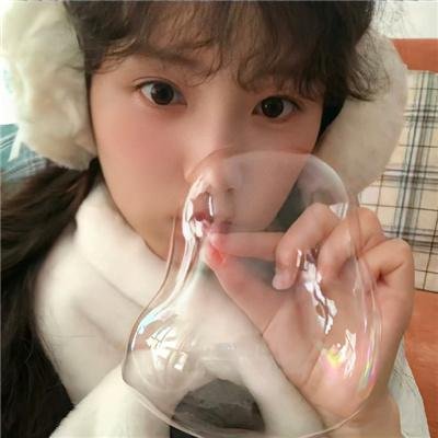 弹幕专治恋爱脑